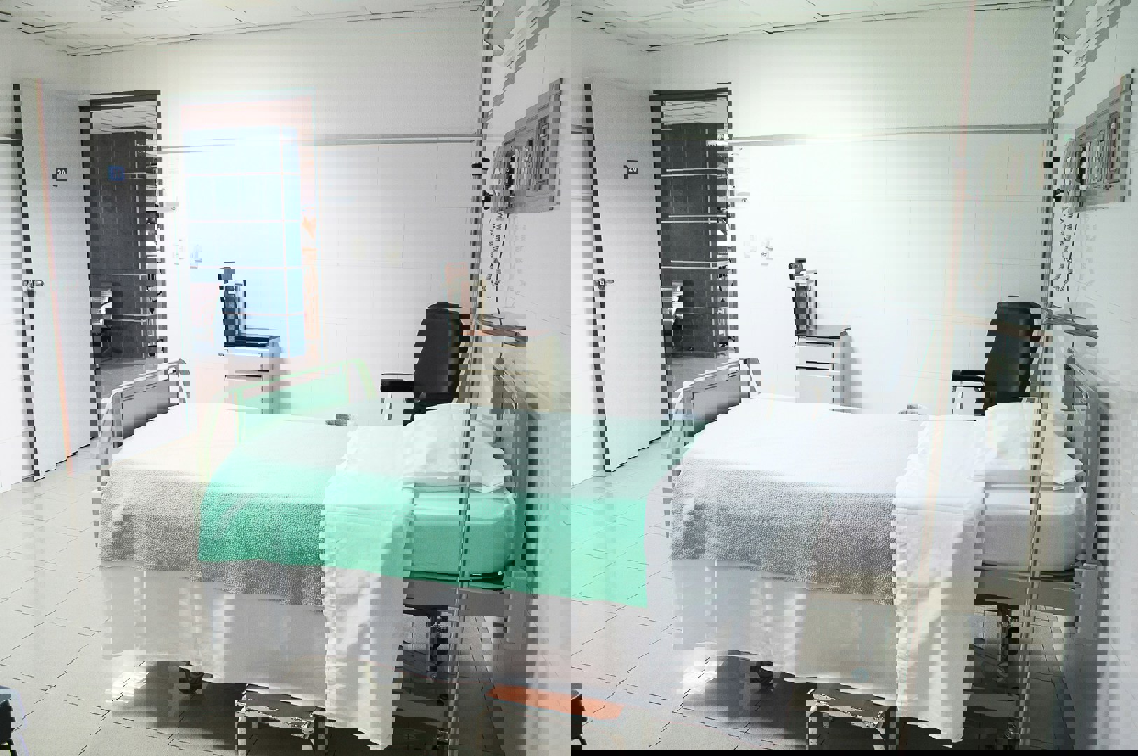 杭州某长者食堂无障碍与灯光优化改造